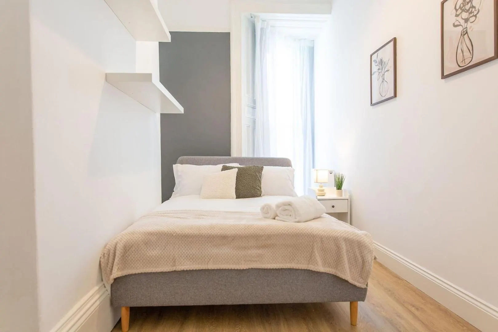 Free Parking | Free Wifi | Smart Tv Apartment Sketty United Kingdom